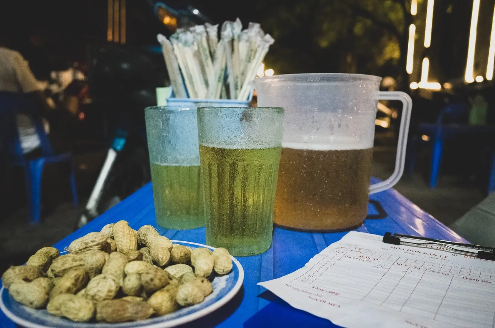 Bia hoi table with beer